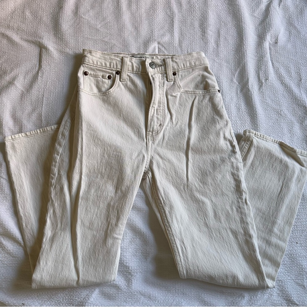Ultra High Rise Ankle Straight Jean Cream